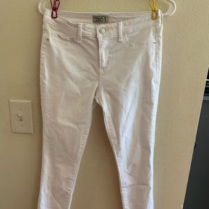 Abercrombie & Fitch White skinny jeans